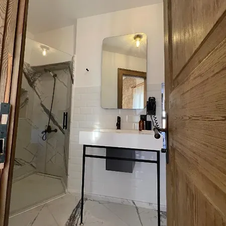 Kurabıye Otel Çeşme
