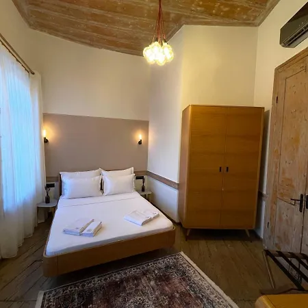 Otel Kurabıye Çeşme